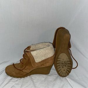 Nautica Wedged Brown Ankle Booties 3” Heel Size 8.5